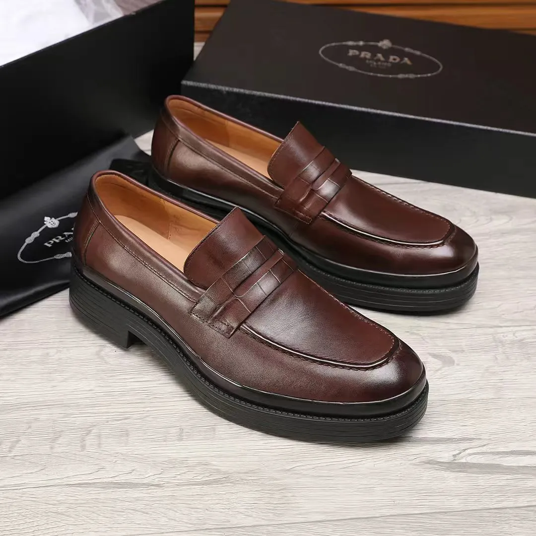 Men's shoes 💰540 💰💰🎩🎩【Prada】Counter 1:1⬆️original reproduction, absolute quality🆗original outsole, high-quality imported rubber, wear-resistant and non-slip, never degummed, upper material: imported first-layer cowhide➕anti-slip foam outsole, official website material, inner material: water-dyed leather lining, 6 colors available! Code number 38-45